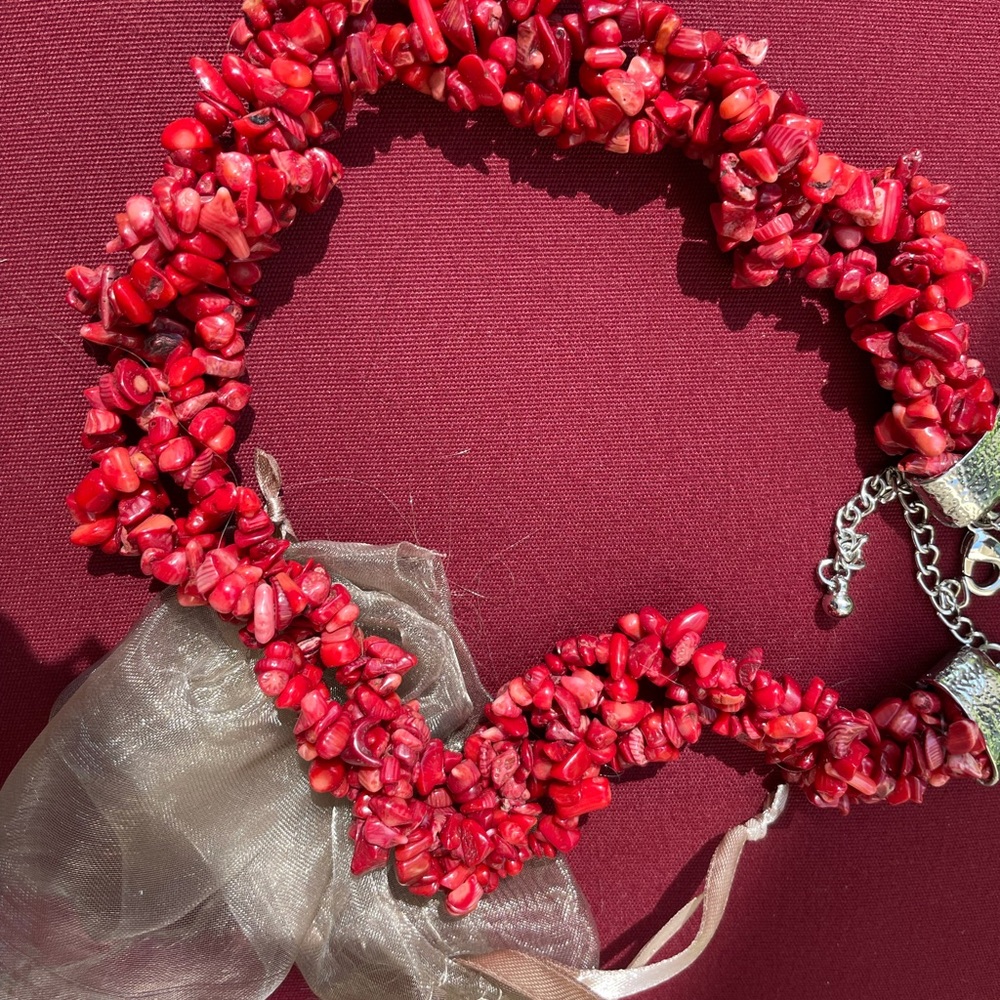 Coral Necklase